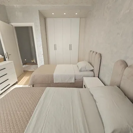 Apartment Luxury 2